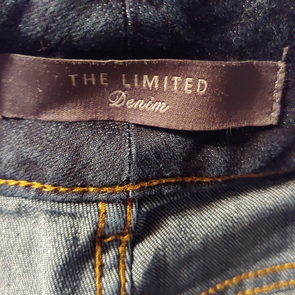 Bluejeans - Picture 3 of 5